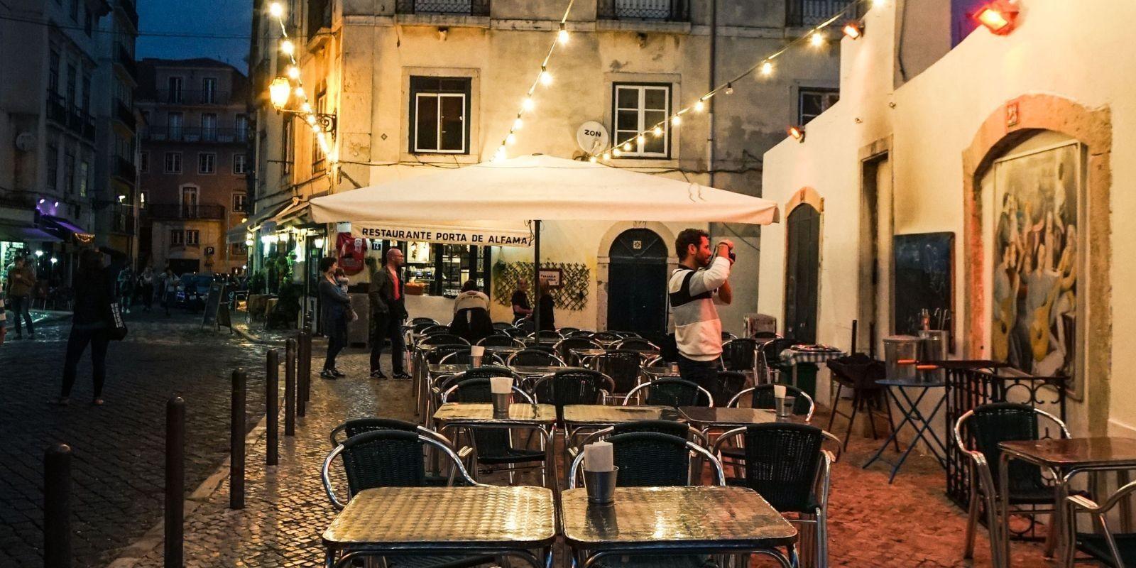 Cómo disfrutar de una noche inolvidable en Winter Garden: Los mejores lugares para visitar después del trabajo o la cena.